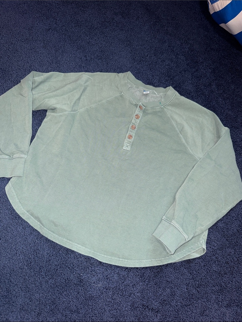 Old Navy Sage Green Henley Pullover